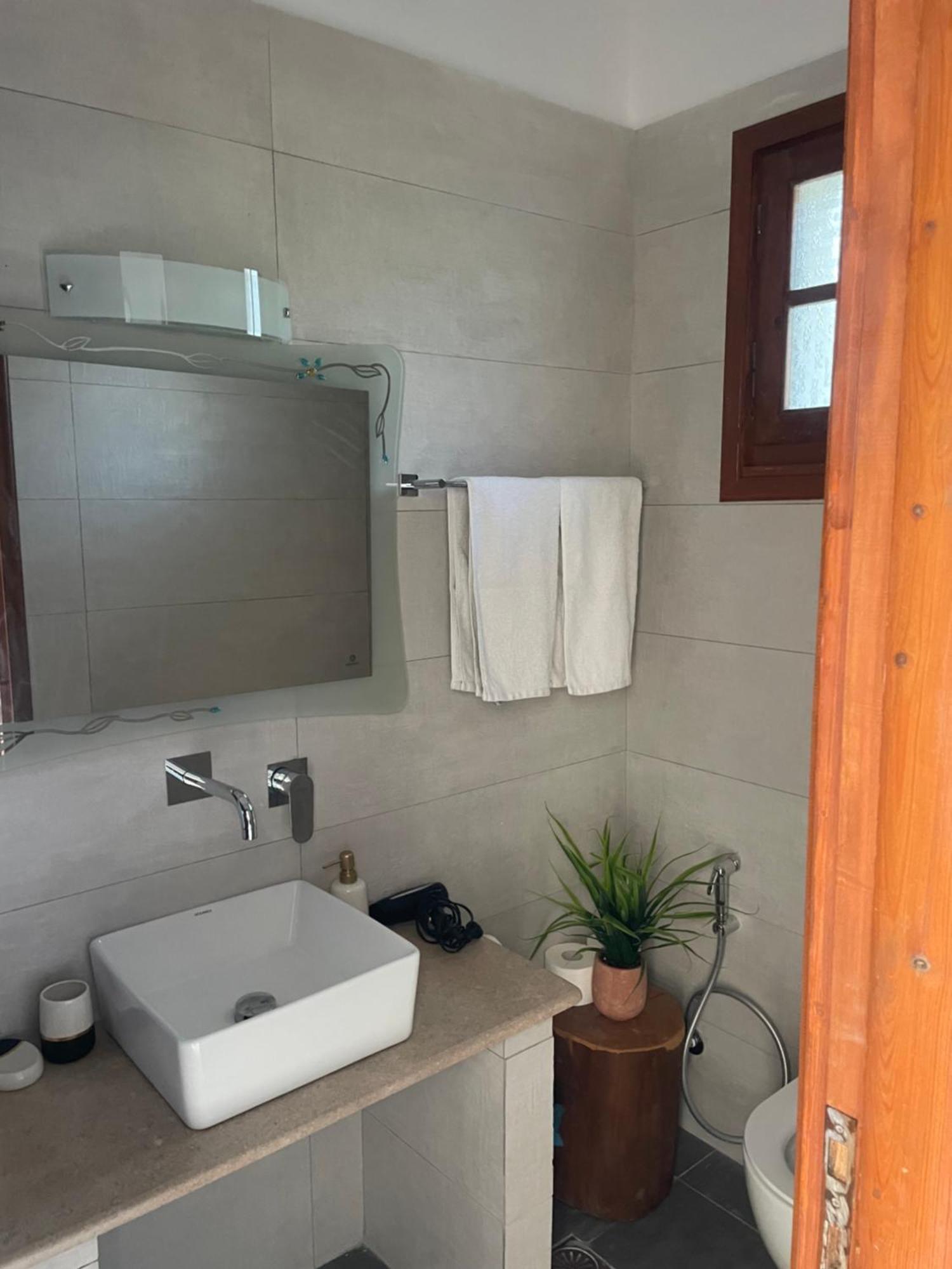 Gerani Appartement Vasilikí Buitenkant foto